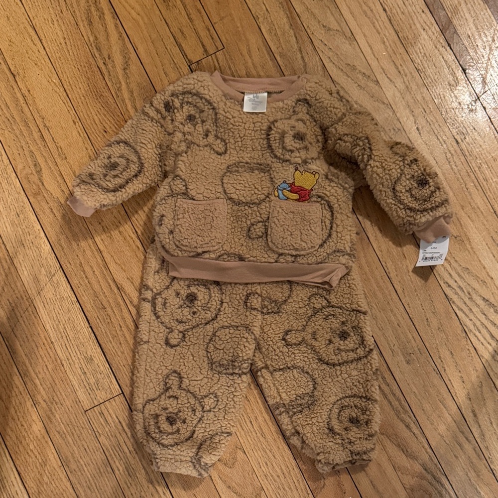 Disney Baby Tan Fleece Pooh  Outfit